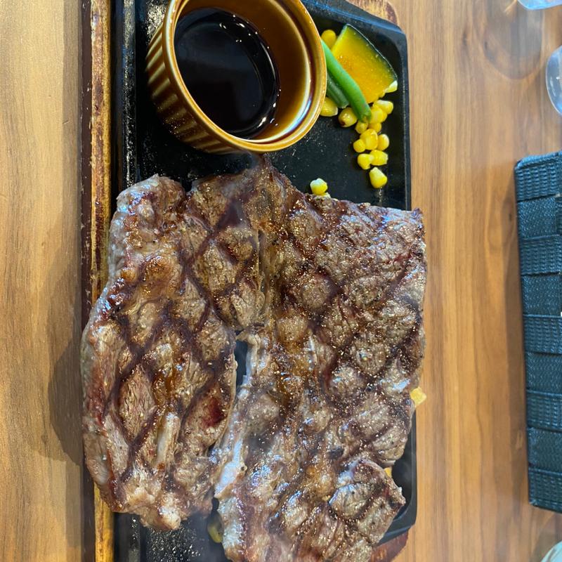 アンガス牛ステーキ(Grill Restaurant MOCHA)