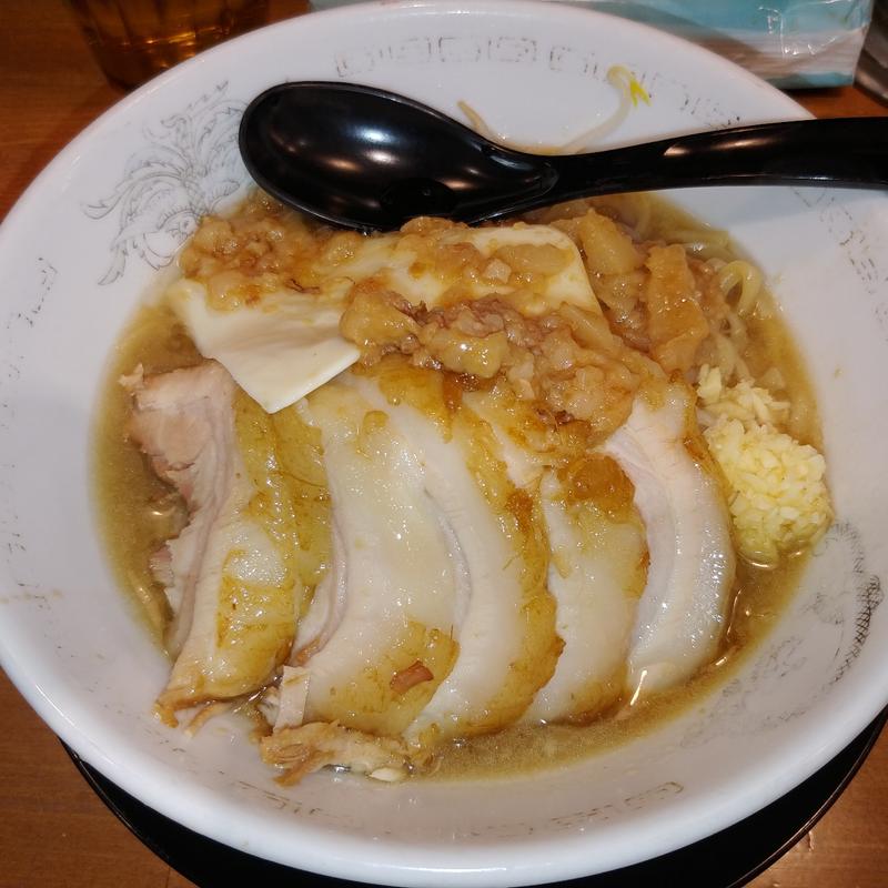 小ラーメン豚マシ ニンニク少し野菜少なめ背アブラマシマシ スライスチーズ(ラーメン ブタイチ 松山二番町店)