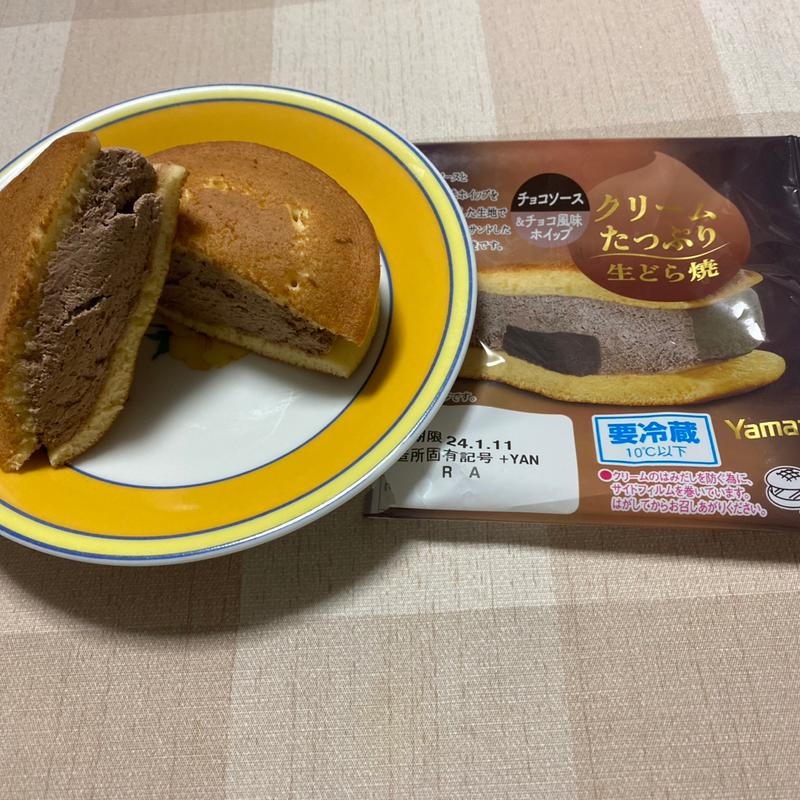 クリームたっぷり生どら焼き(チョコ)(ヨシヅヤ 津島本店)