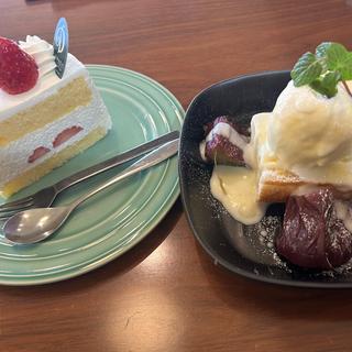 苺のショートケーキ、おいもとアイスの温っか冷たいデザート(Cafe Downey 豊田店)