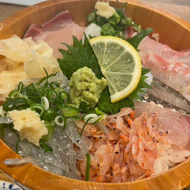 駿河丼(沼津かねはち )