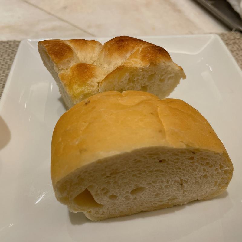 自家製フォカッチャ(チェーロ )