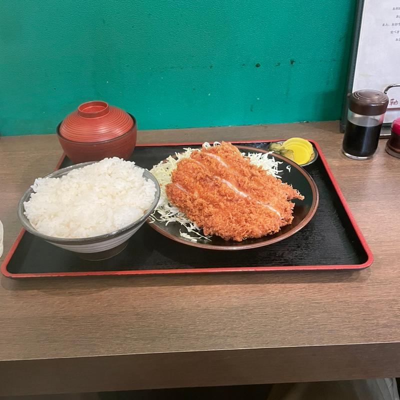 チキンカツ定食(とんかつ麻釉)