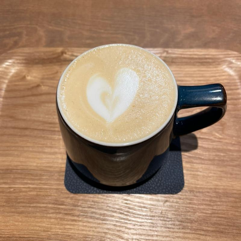 ほうじ茶ラテ(パティスリー シュクレペール)