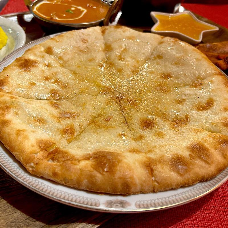 ハニーチーズナン(インド・ネパール料理 KUMARI 若林店)