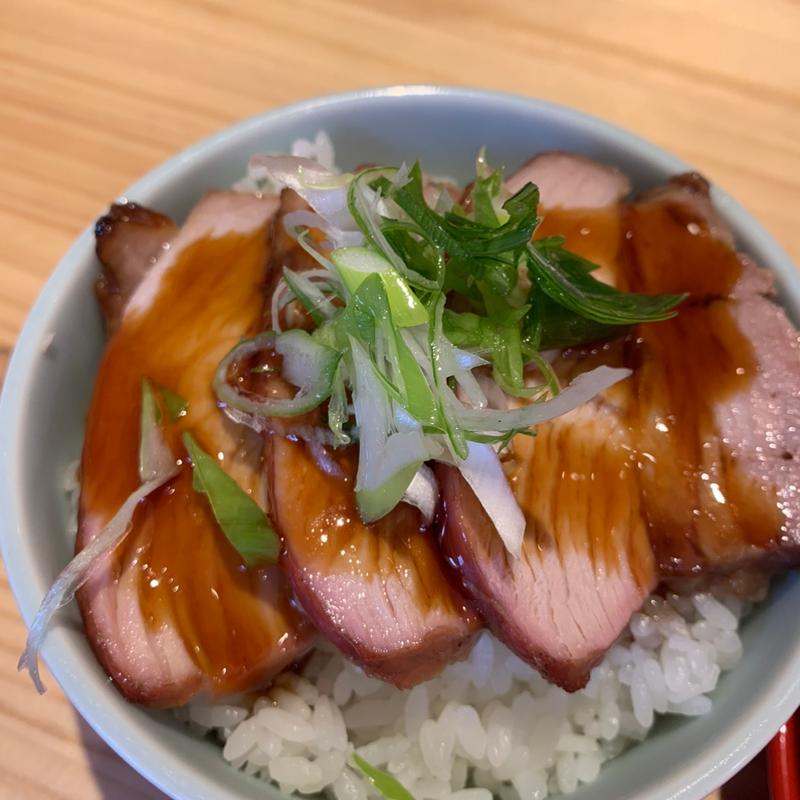 チャーシュー丼(町中華屋台 飯田)