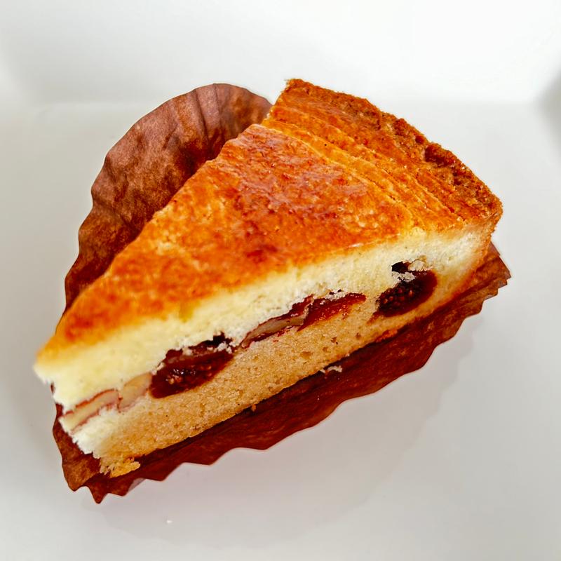 ガトーバスク(まるよ菓子店)