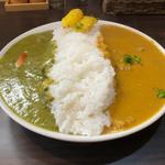 ダブルカレーライス(インド･ネパール料理 NAMASTE （ナマステ）)