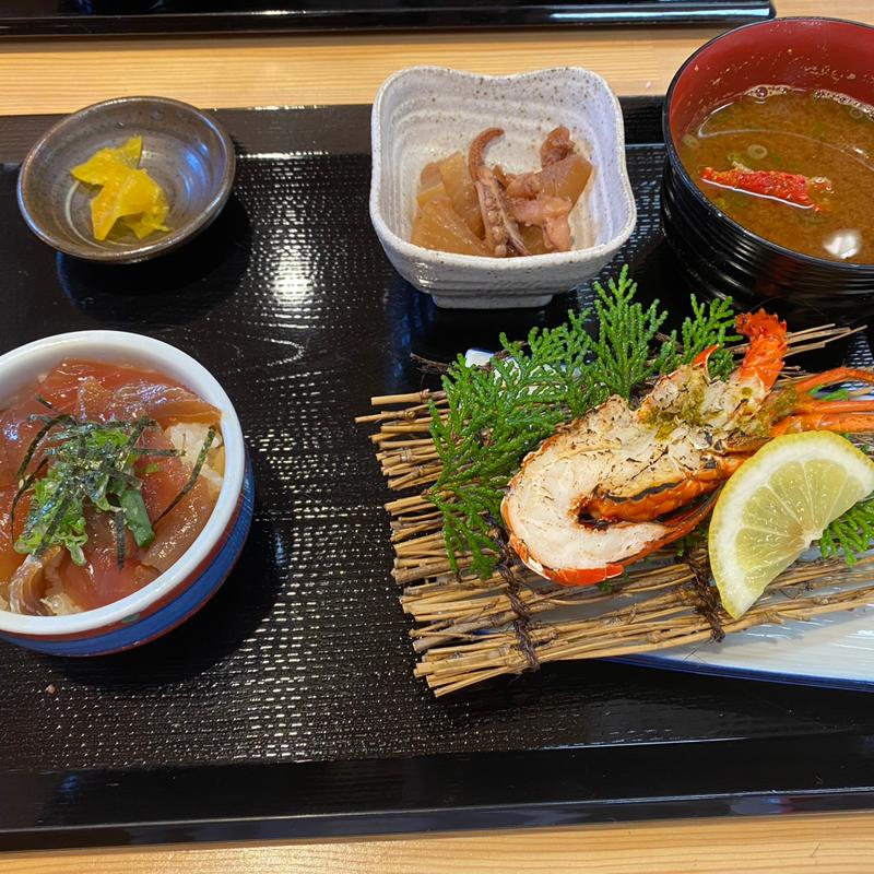 (伊勢海老屋えび勢)