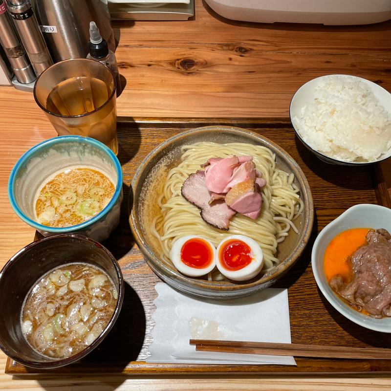 つけ汁　2種　味玉つけめん+黒毛和牛サーロインご飯セット(あいだや)