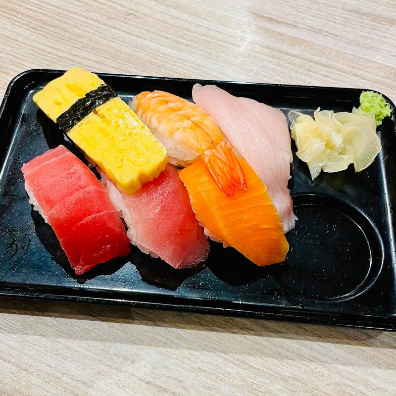 ディナーブュッフェ　握り寿司(Akala （アーカラ）)