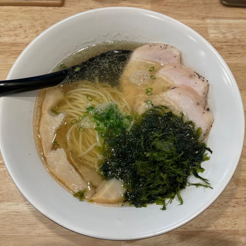 煮干しラーメン 潮(煮干しラーメン専門店 うしお)