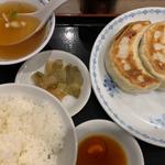 開楽特製 ジャンボ餃子　餃子定食 （3個）