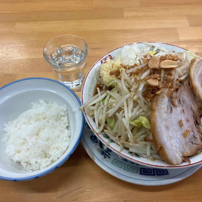 背脂ラーメン+半ライス(ひかり食堂 )