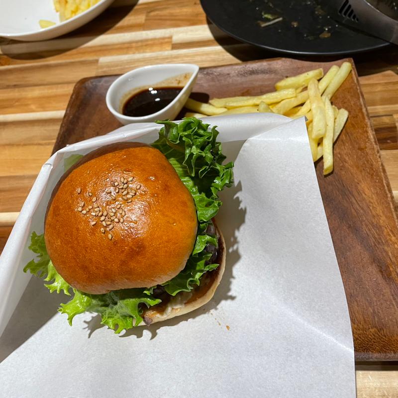 (ミルニュイ （Mill Nuits Dining&Bar）)