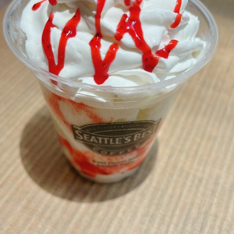 ストロベリーヨーグルト(シナボン・シアトルズベストコーヒー イオンモール川口店)