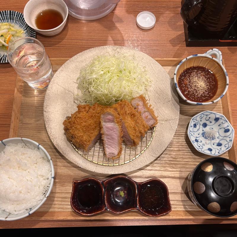 (とんかつと銀シャリ玄 宇宿店)