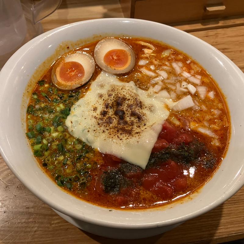 チリトマト炙りチーズ担々麺 (限定)(仙台中華蕎麦 仁屋 )