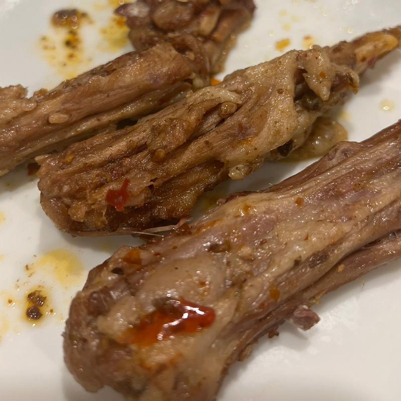 香辣骨付ラム肉の土鍋煮(味坊)