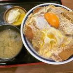 猪豚カツ丼(千秋庵)