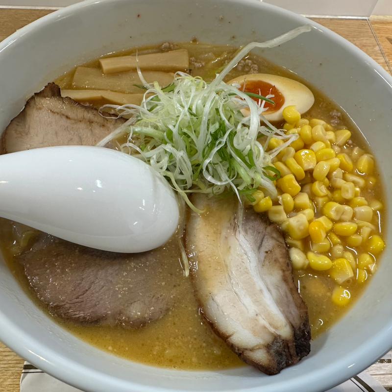 三種のチャーシュー食べ比べ 味噌ラーメン(麺屋大地)