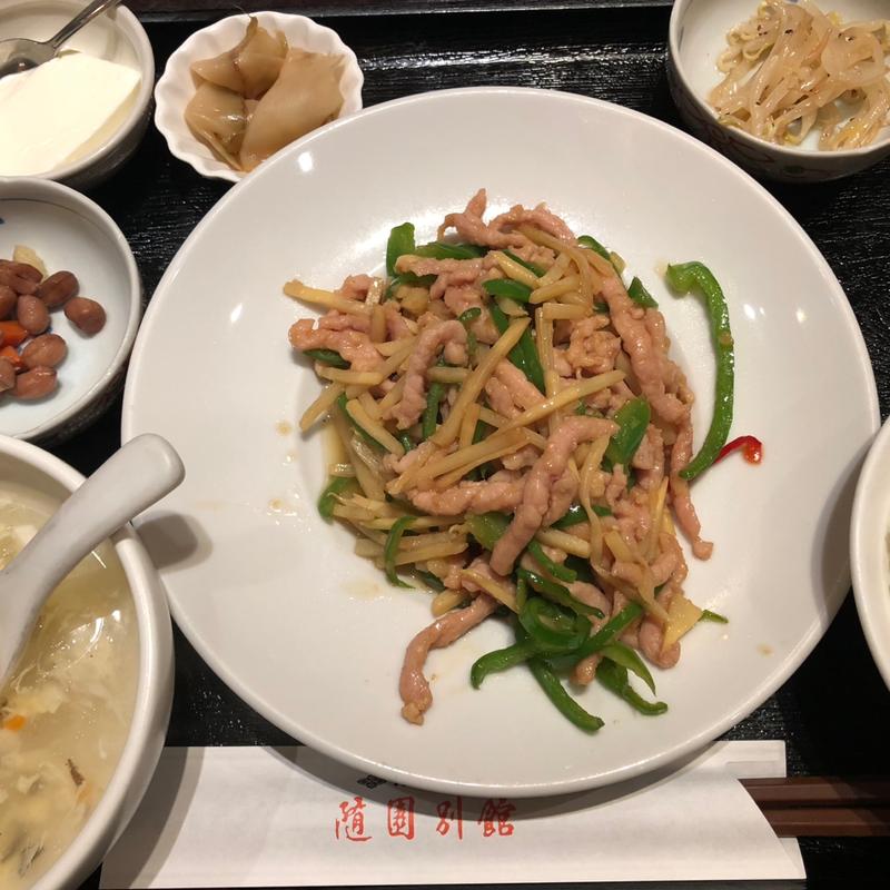 青肉定食(隨園別館 新丸の内店)