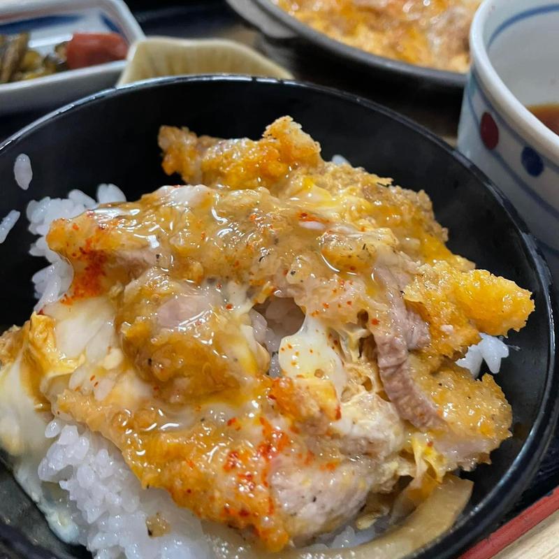 かつ鍋定食(摩留喜屋)