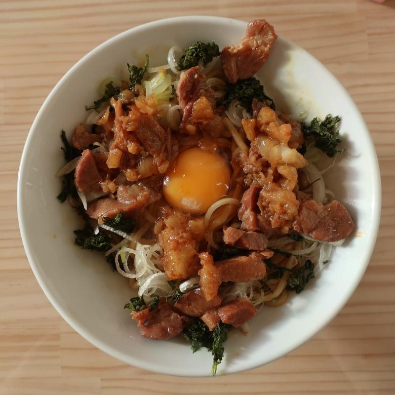 背脂まぜそば(ぬまちゃんラーメン)