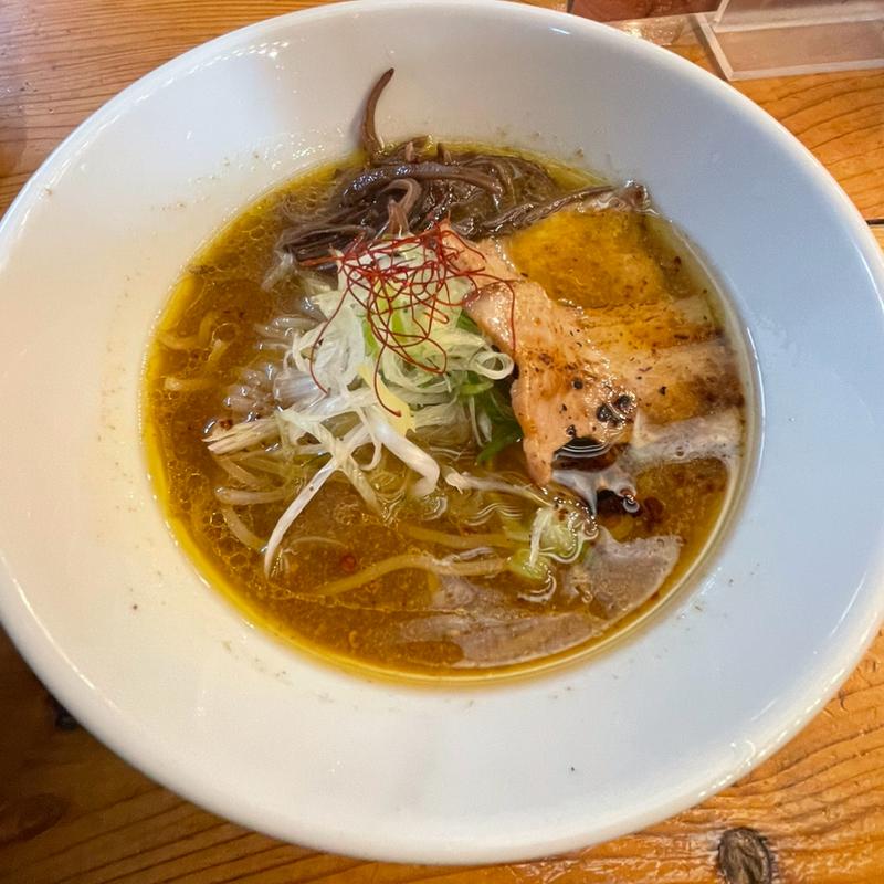 玄瑛流ラーメン(麺劇場 玄瑛)