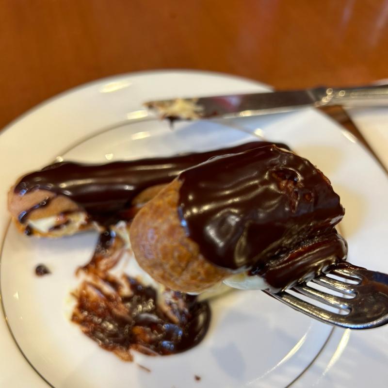 エクレア(銀座トリコロール仙台三越店)