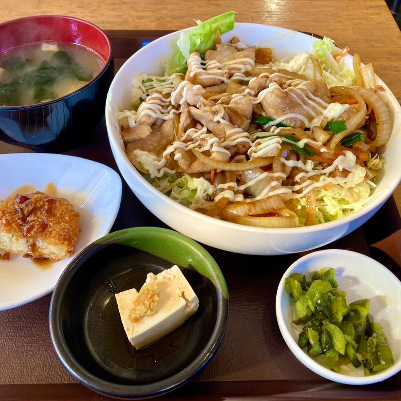 焼肉丼(メロディ ハウス （Melody House）)