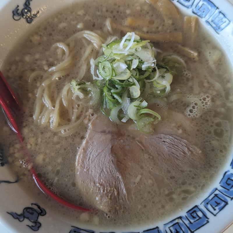濃厚増し増し背脂しょうゆら〜めん(ら～めん麺恋の 酒田7号バイパス店)