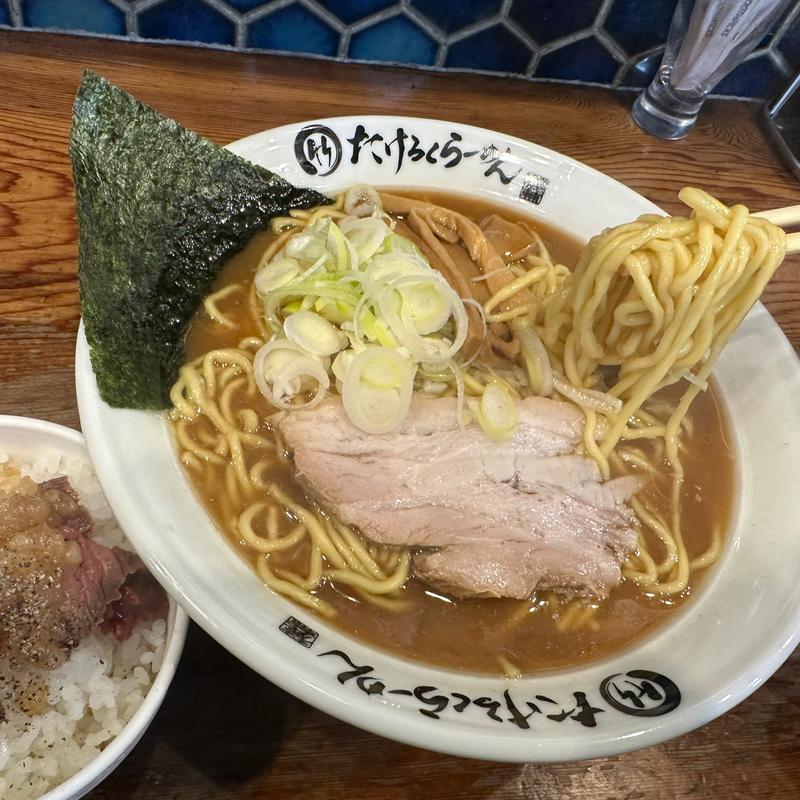 創業時の正油らーめん(竹麓（たけろく）らーめん 中野店)