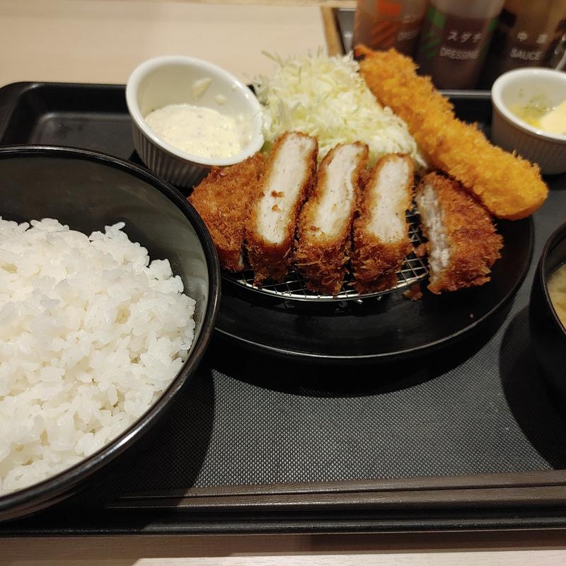 ロースミルフィーユかつ＆海老フライ2尾定食＋大盛り(松のや 市川店)