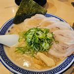 チャーシュー豚骨醤油麺(麺家くさび 盛岡南店)
