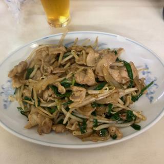 肉ニラ炒め(ラーメン広場 麺福)