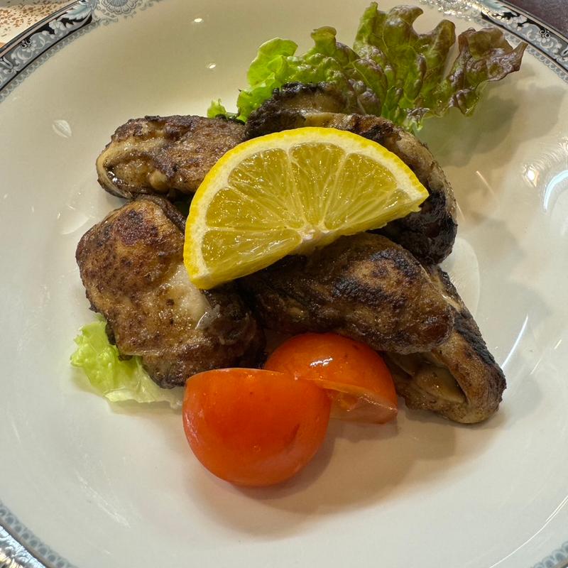 牡蠣のガーリックバター炒め(サロックながた)