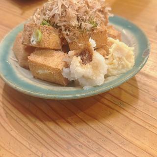 (居腹じらいや)