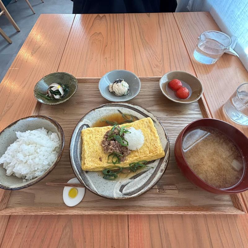 だし巻き卵と牛肉の佃煮のせ定食(だいどころ日々)
