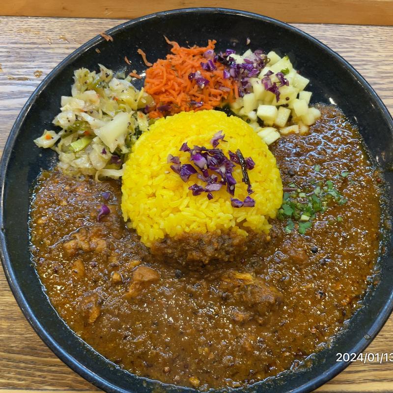 スパイシーチキンカレー定食(スパイスカレー青藍)