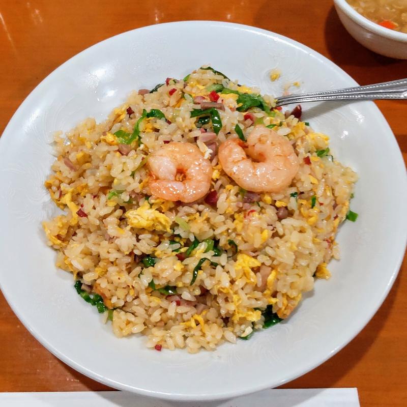 五目チャーハン(馨香園（しんこうえん）)