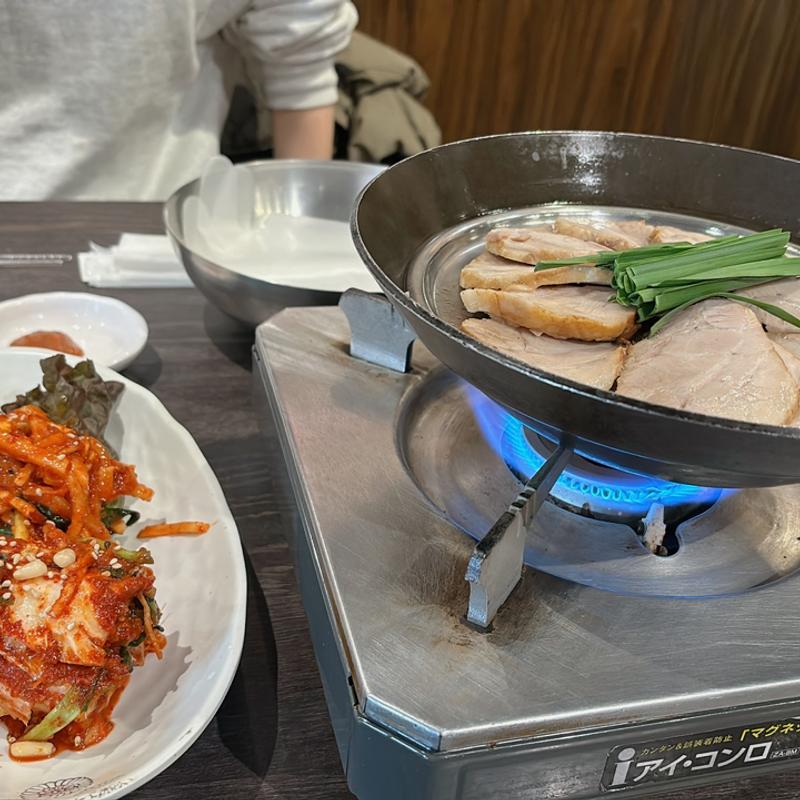 ポッサム(でりかおんどる 新大久保 2号店)