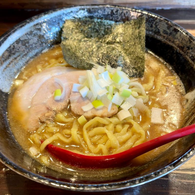 煮干しらーめん(煮干しらーめん渡辺商店)