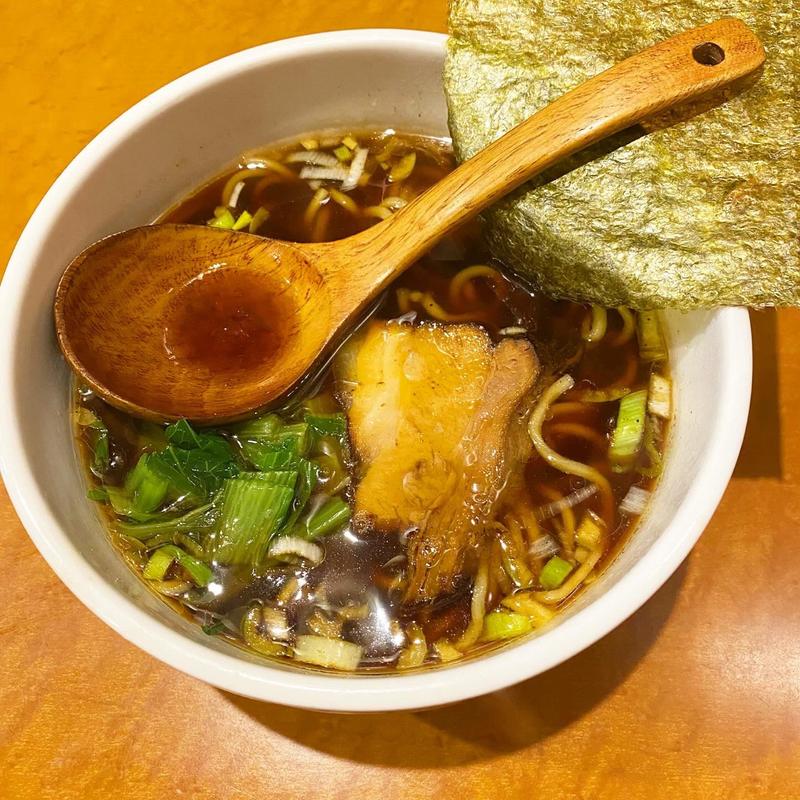 醤油らーめん（濃口）(本八幡ラーメン八幡だんちょうてー)