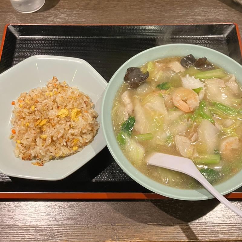 五目ラーメン、炒飯セット(老友酒家)