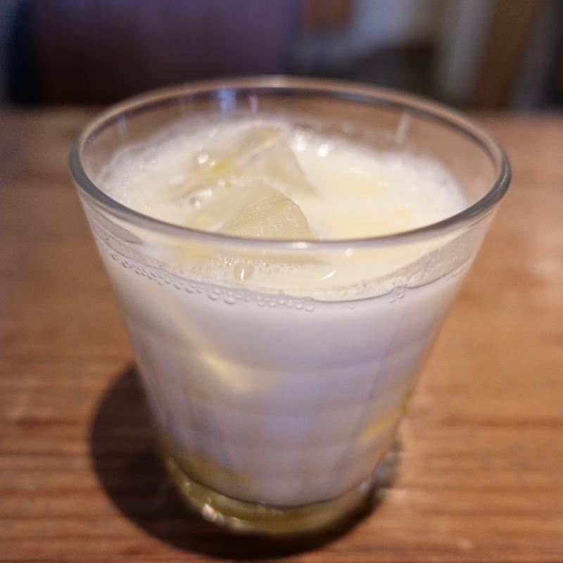 マンゴーラッシー(BLAKES )