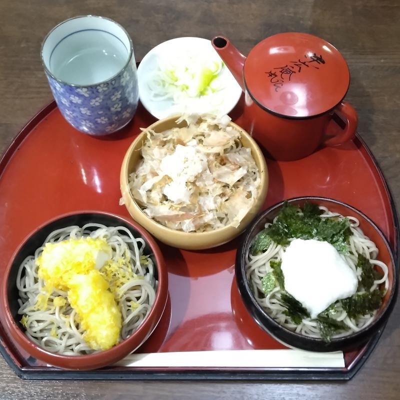 三色そば(末広庵 総本店 （すえひろあん）)