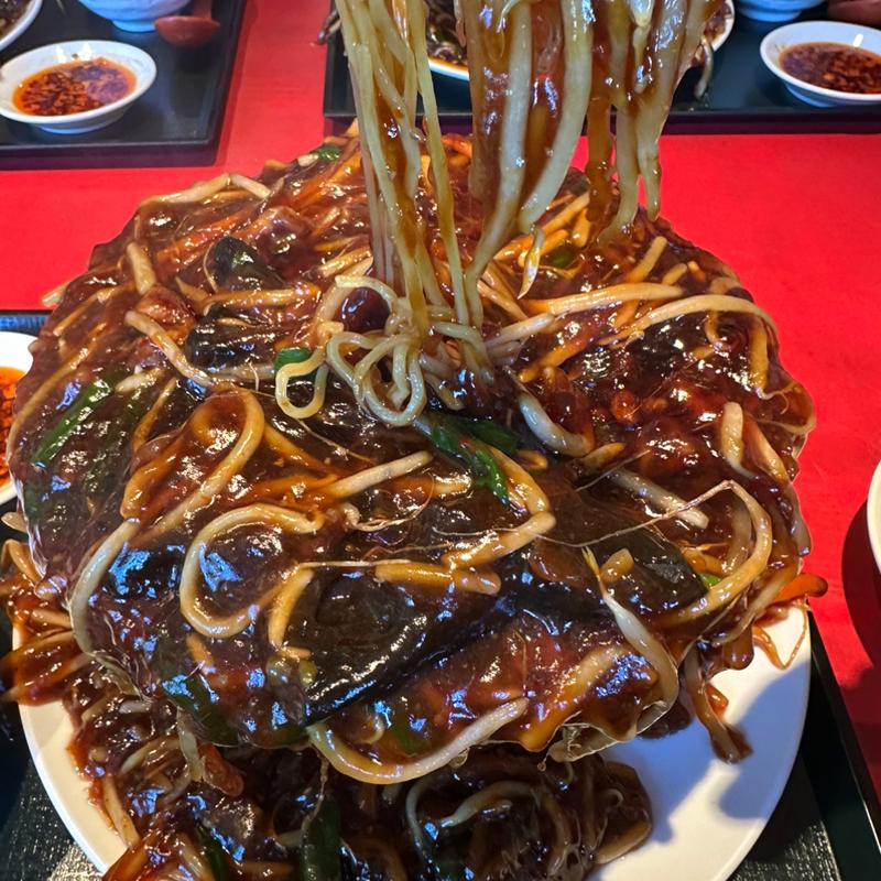 酸辣湯麺(中華食堂　天海 )