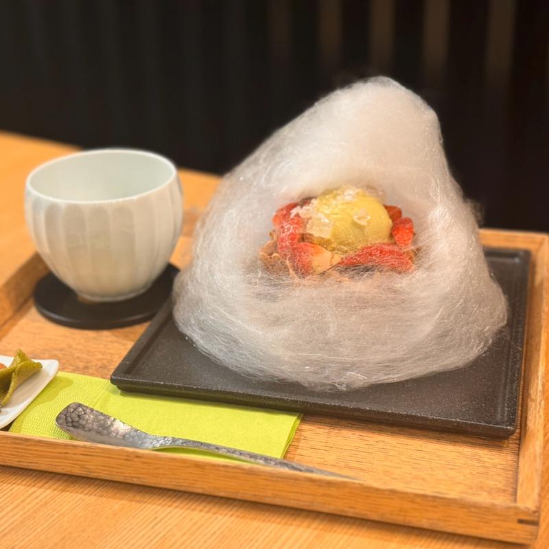 雪あそび(茶庭 然花抄院)