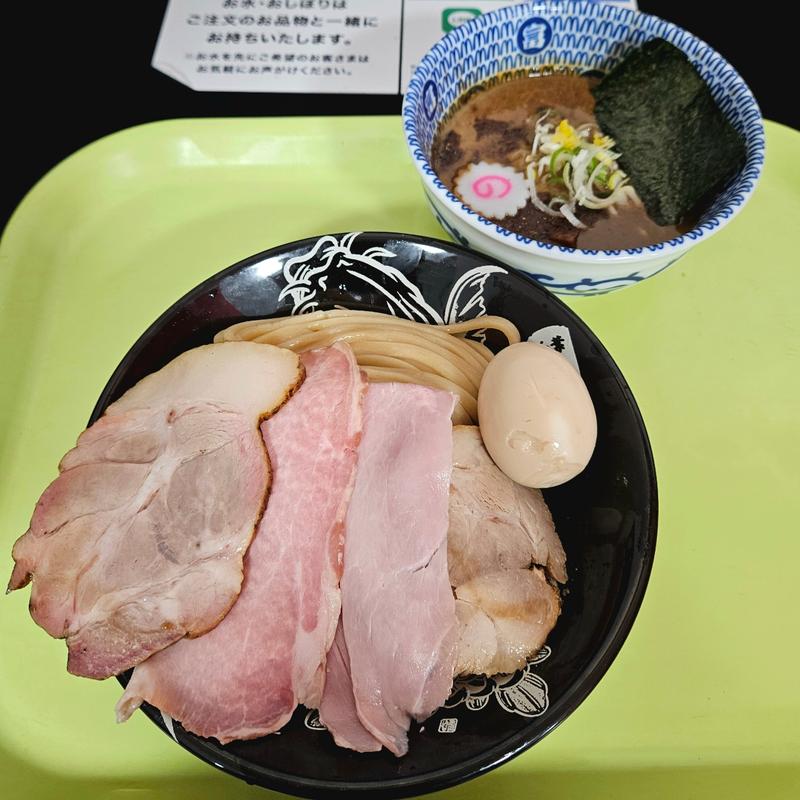 濃厚豚骨魚介つけめん(中華蕎麦 とみ田)